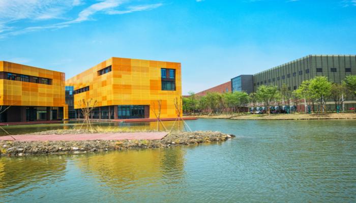 Advanced Building Materials for Bangalore Climate: Waterproofing and Heat Resistant Options